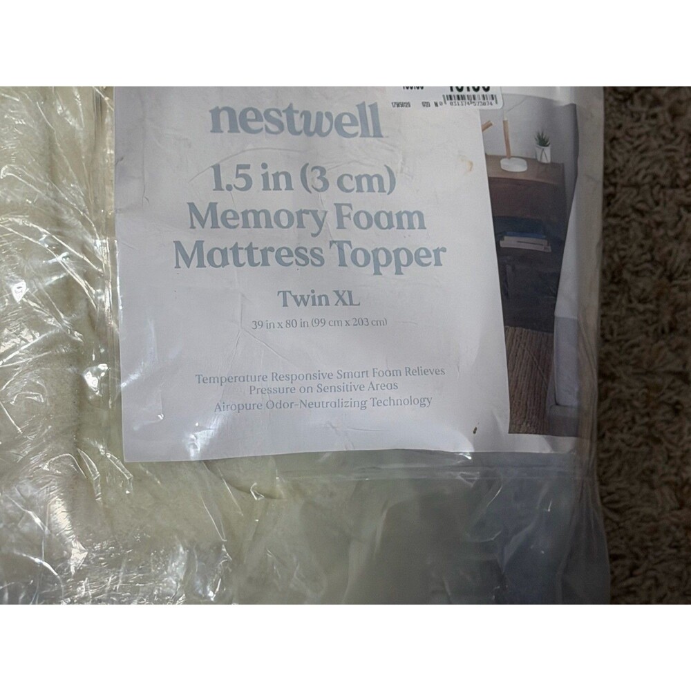 Nestwell 1.5 Inch Memory Foam Mattress Topper Twin XL New Sealed Dorm Bed
